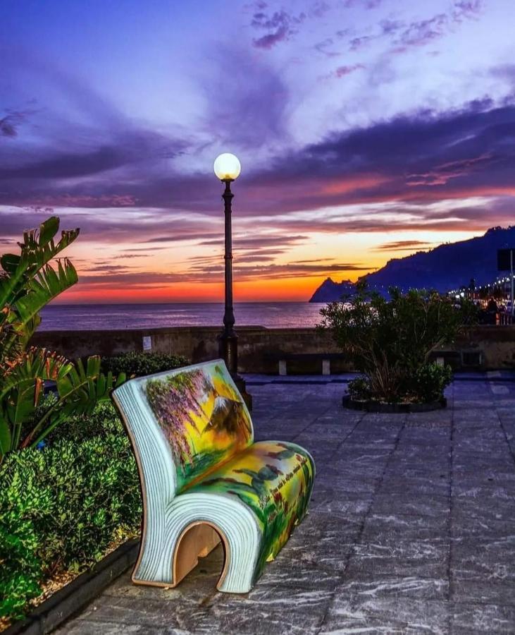 Torrevarata Vacanze Villa Santa Teresa Di Riva Exteriör bild